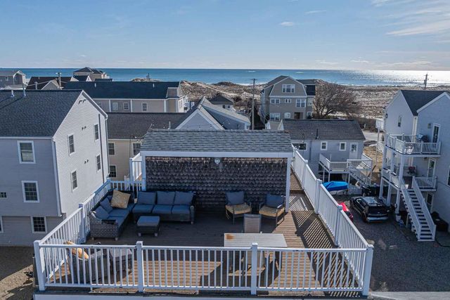 14-16 Dover Avenue 3, Hampton, NH 03842