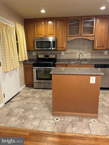 1513 ALDENEY AVE, Middle River, MD 21220