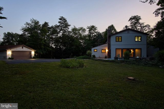 1911 LONGS GAP ROAD, Carlisle, PA 17013