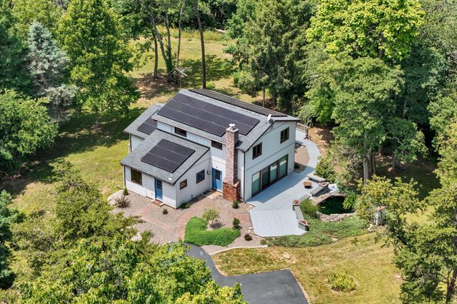 1911 LONGS GAP ROAD, Carlisle, PA 17013
