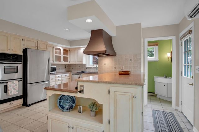 1911 LONGS GAP ROAD, Carlisle, PA 17013