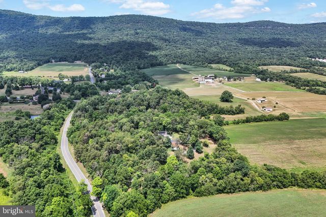 1911 LONGS GAP ROAD, Carlisle, PA 17013
