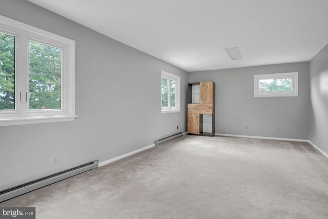 1911 LONGS GAP ROAD, Carlisle, PA 17013