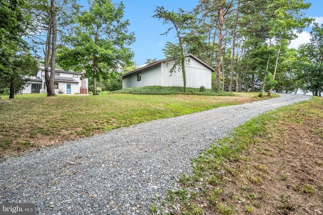 1911 LONGS GAP ROAD, Carlisle, PA 17013
