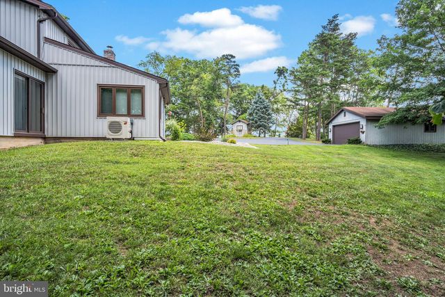 1911 LONGS GAP ROAD, Carlisle, PA 17013