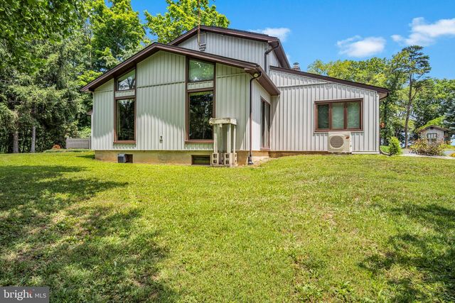 1911 LONGS GAP ROAD, Carlisle, PA 17013
