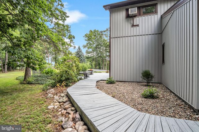 1911 LONGS GAP ROAD, Carlisle, PA 17013
