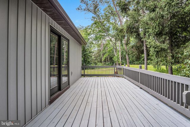1911 LONGS GAP ROAD, Carlisle, PA 17013