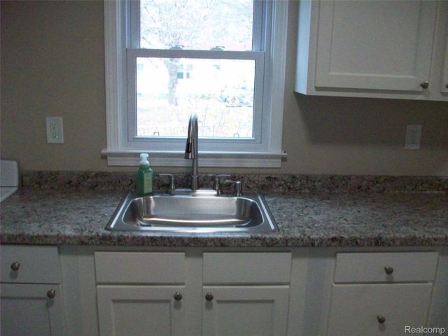 3454 Eastdale Drive, Genesee Charter Township, MI 48506