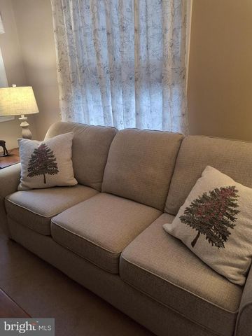 921 ADDINGHAM AVE, Drexel Hill, PA 19026