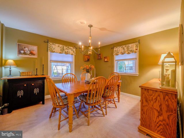 921 ADDINGHAM AVE, Drexel Hill, PA 19026