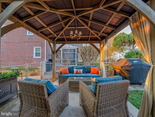 921 ADDINGHAM AVE, Drexel Hill, PA 19026