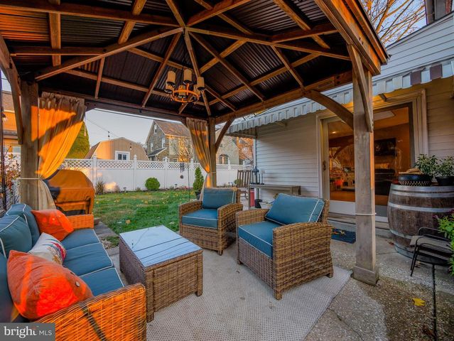 921 ADDINGHAM AVE, Drexel Hill, PA 19026