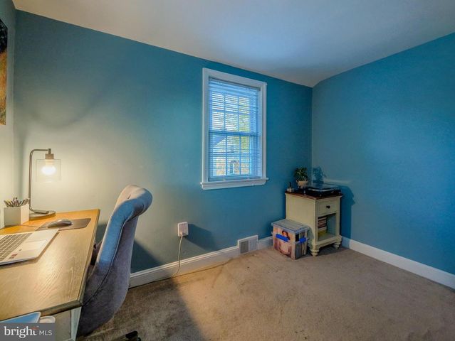 921 ADDINGHAM AVE, Drexel Hill, PA 19026