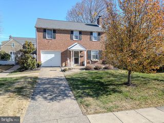 921 ADDINGHAM AVE, Drexel Hill, PA 19026