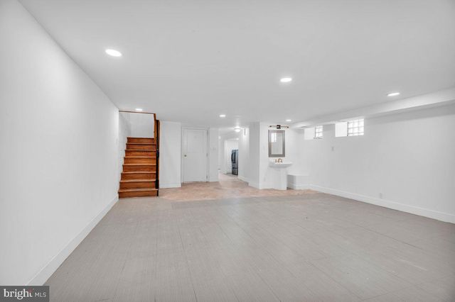 9106 WOODEN BRIDGE RD, Philadelphia, PA 19136