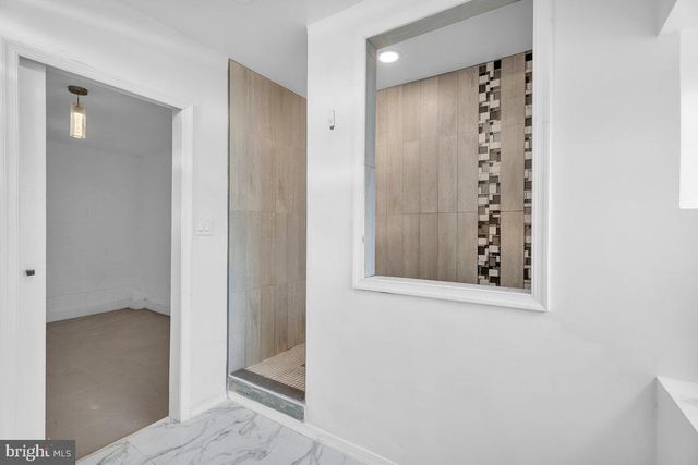 9106 WOODEN BRIDGE RD, Philadelphia, PA 19136