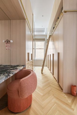 83 Spring St Apt 3, New York City, NY 10012