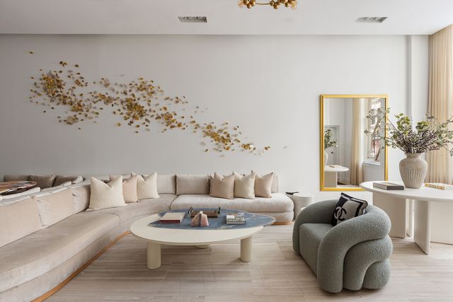 83 Spring St Apt 3, New York City, NY 10012