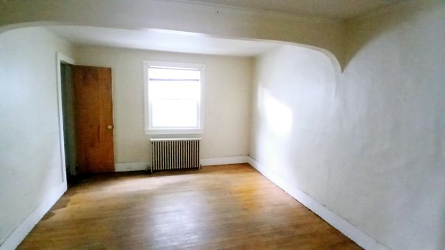 46 48 North Avenue, Burlington, VT 05401