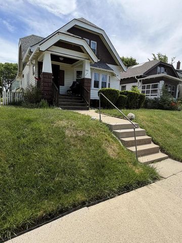 3822 N 25th STREET, Milwaukee, WI 53206
