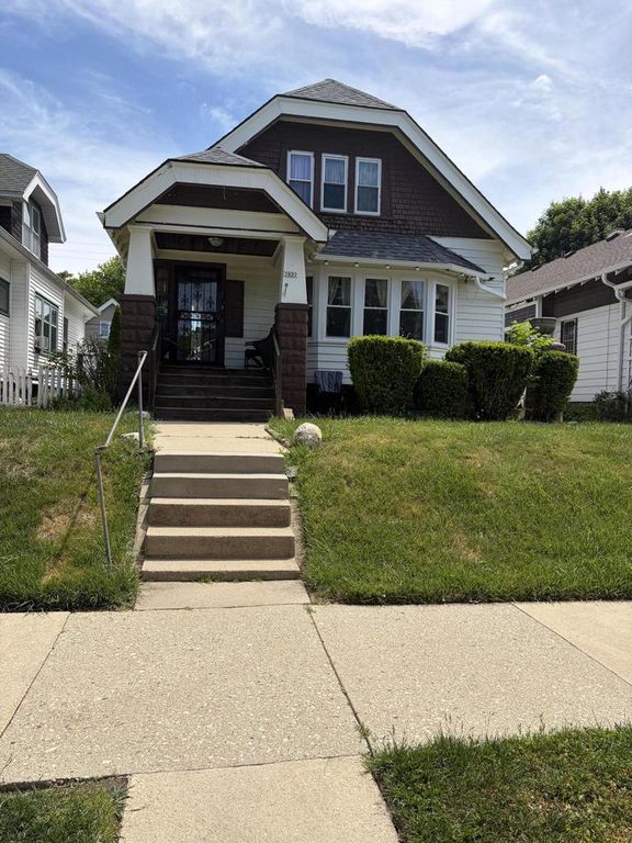3822 N 25th STREET, Milwaukee, WI 53206