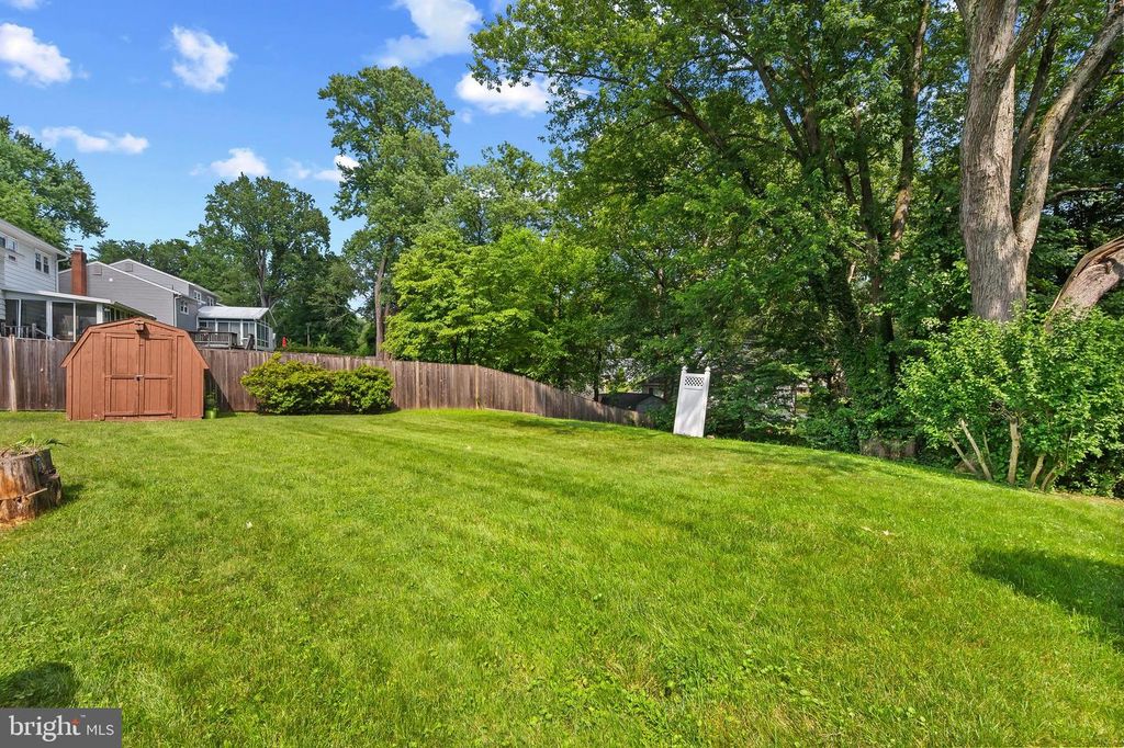 13409 CRISPIN WAY, Rockville, MD 20853