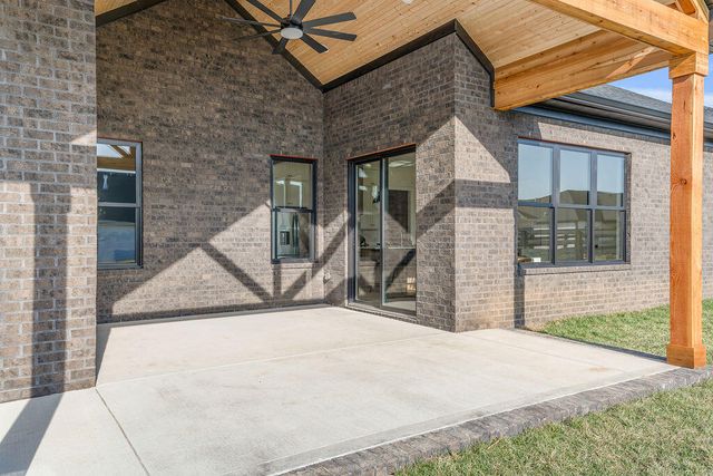 511 Morgan Leigh Lane, Nicholasville, KY 40356