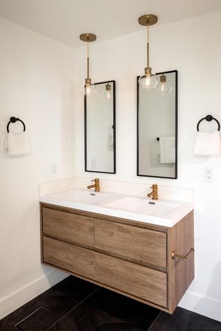 10669 Magdalena Road, Los Altos Hills, CA 94024