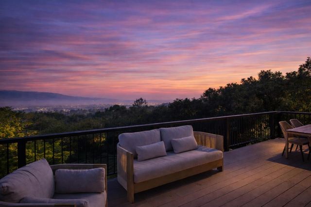 10669 Magdalena Road, Los Altos Hills, CA 94024