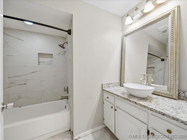 8509 E 78th Place, Tulsa, OK 74133