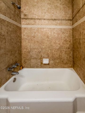 2575 MYRA Street 3, Jacksonville, FL 32204