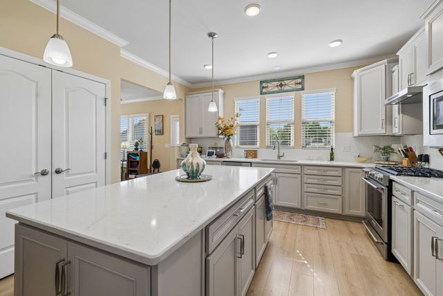 1600 Grainger Spgs, Spring Hill, TN 37174