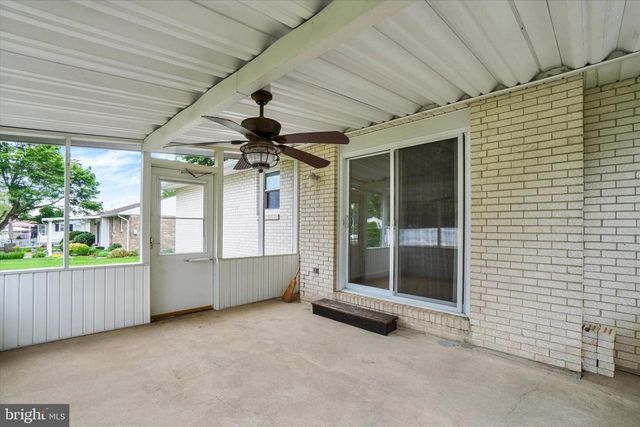 2238 CEDAR RD, York, PA 17408