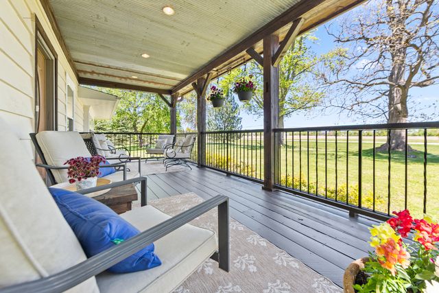 9909 Winn Road, Spring Grove, IL 60081