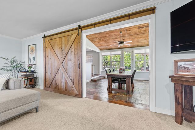 9909 Winn Road, Spring Grove, IL 60081