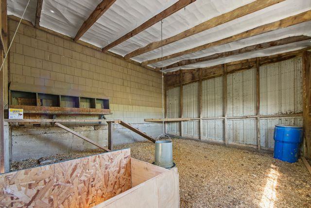 9909 Winn Road, Spring Grove, IL 60081