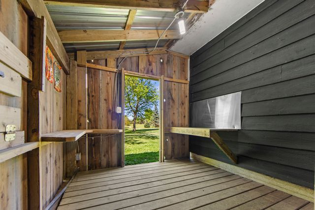 9909 Winn Road, Spring Grove, IL 60081