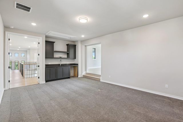 216 Spence LN, Liberty Hill, TX 78642