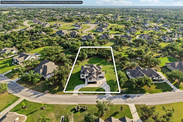 216 Spence LN, Liberty Hill, TX 78642