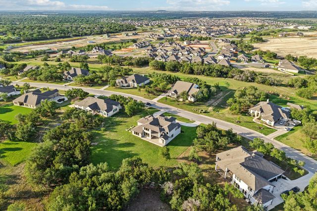 216 Spence LN, Liberty Hill, TX 78642