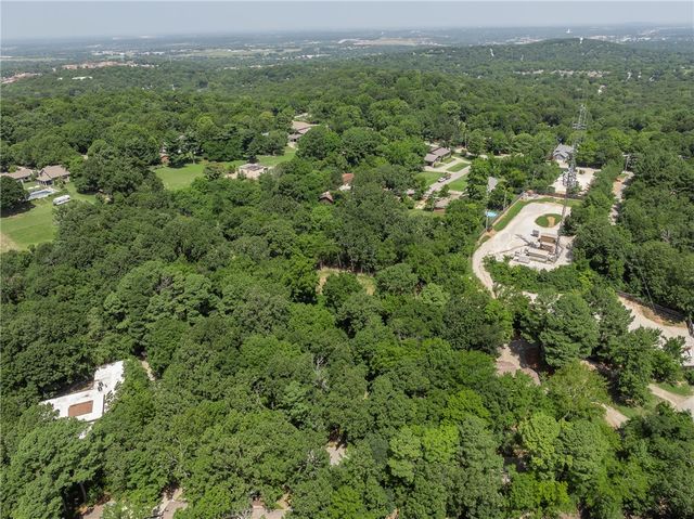 Lot 28 E Clark Street, Fayetteville, AR 72701