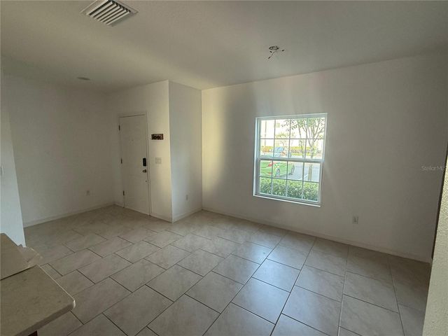 1182 SAND TORCH CIRCLE, Davenport, FL 33837