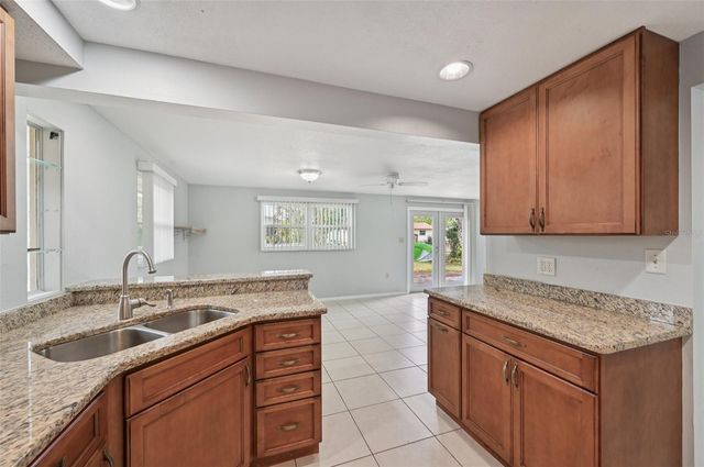 580 SKYLARK LANE NW, Port Charlotte, FL 33952