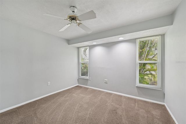 580 SKYLARK LANE NW, Port Charlotte, FL 33952