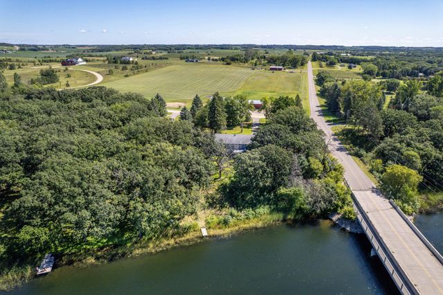 24519 E Rivers Bend Road, Fergus Falls, MN 56537