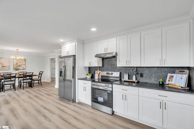 311 Costner Road, Boiling Springs, SC 29316