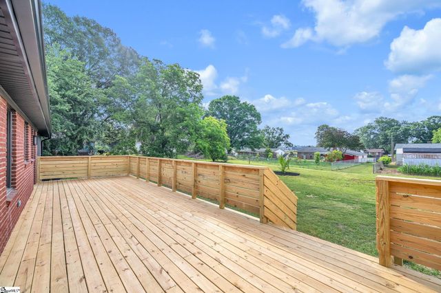 311 Costner Road, Boiling Springs, SC 29316