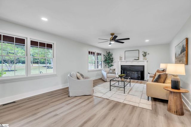 311 Costner Road, Boiling Springs, SC 29316