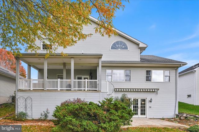 725 BROOKSIDE LN, Lebanon, PA 17042